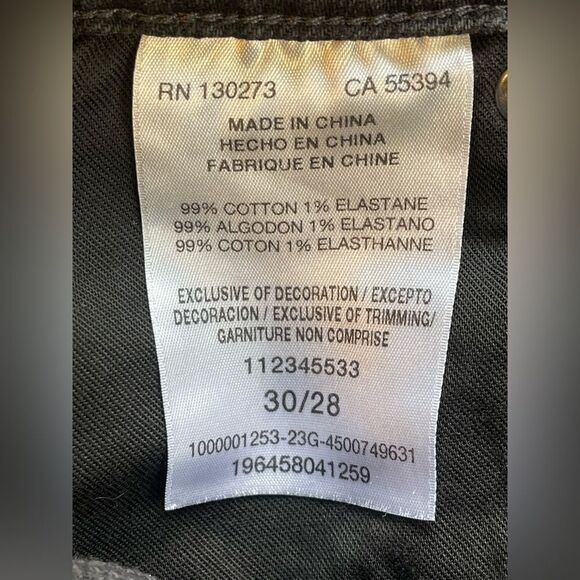 Lee x Daydreamer Women's High Rise 90’s Straight leg Jeans in washed black. 30 - Picture 8 of 11